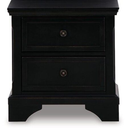 Chylanta Nightstand - Image 4