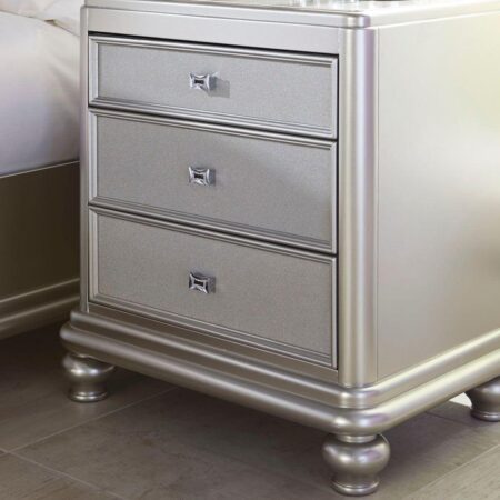 Coralayne - Three Drawer Night Stand - Image 2