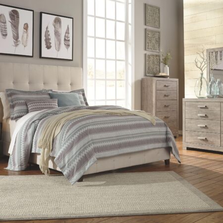 Culverbach - Five Drawer Chest - Image 4